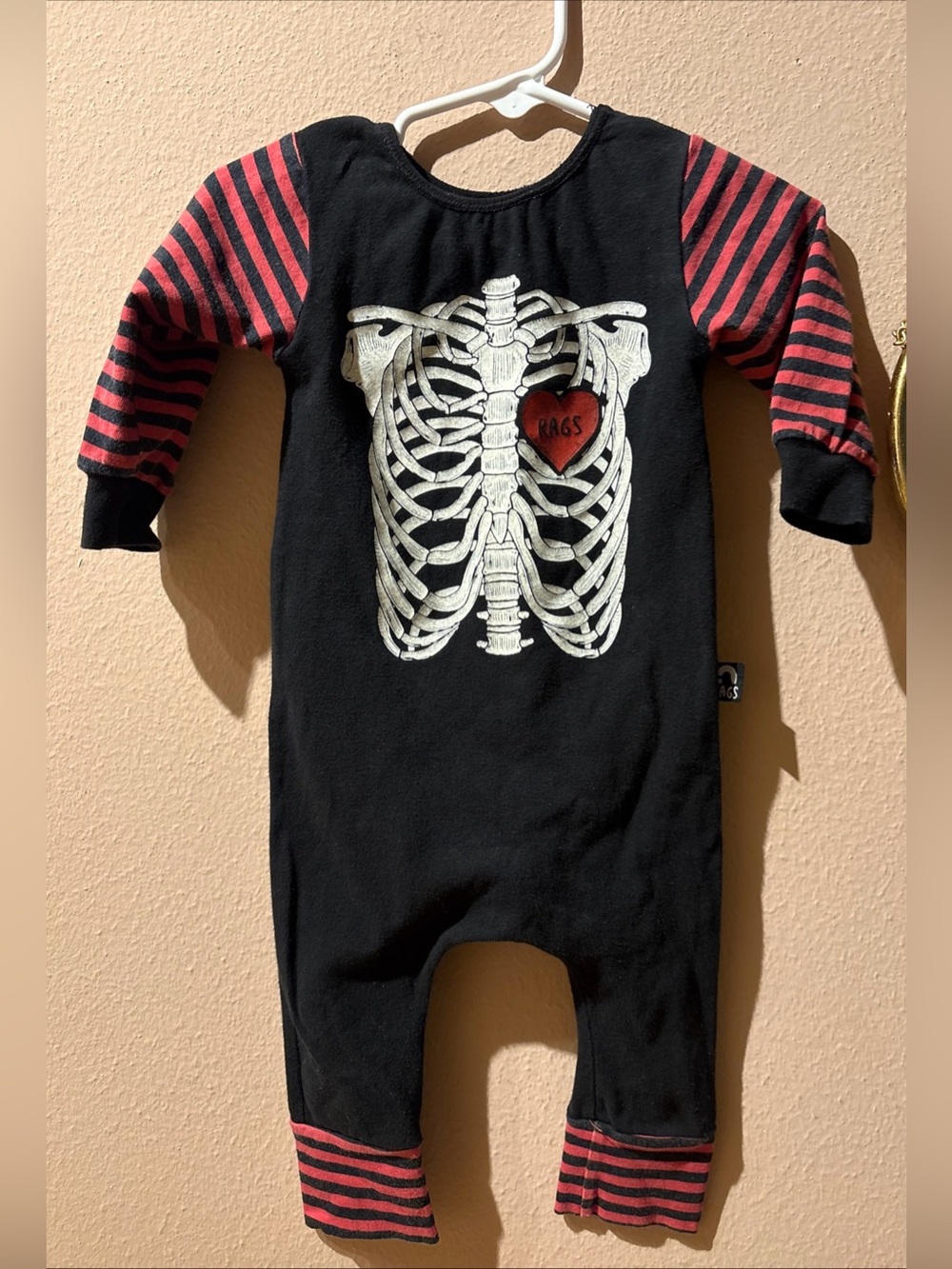 Rags to Raches Halloween skeleton with heart 6-12 Mons Outfit Romper